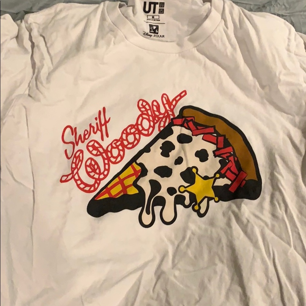 White tee with Disney decoration
